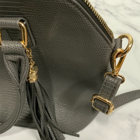 Crossi Gray Faux Alligator Satchel Handbag – Gold Hardware, Detachable Strap - Picture 11 of 14